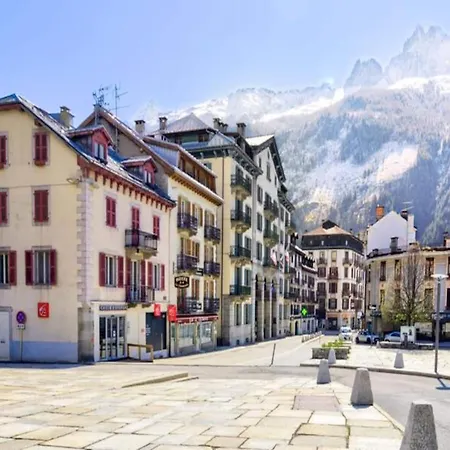 For 4 People Chamonix